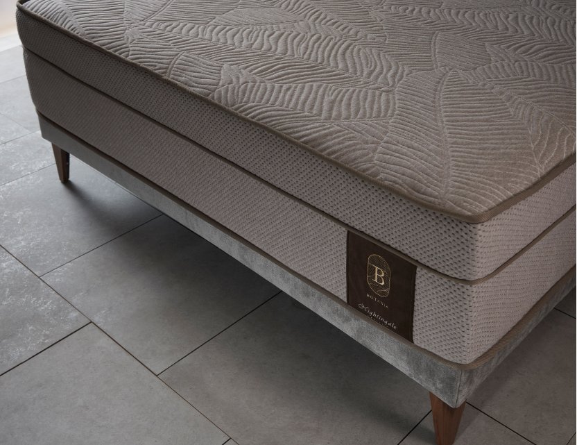 Naturally Hypoallergenic Natural Latex Responsive Coil Support Mattress